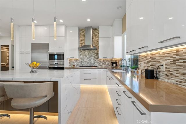 360 Tomahawk, Palm Desert, CA 92211