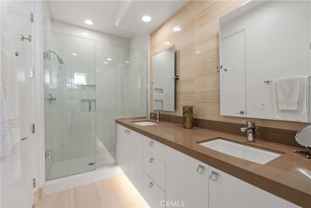 360 Tomahawk, Palm Desert, CA 92211