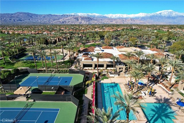 360 Tomahawk, Palm Desert, CA 92211