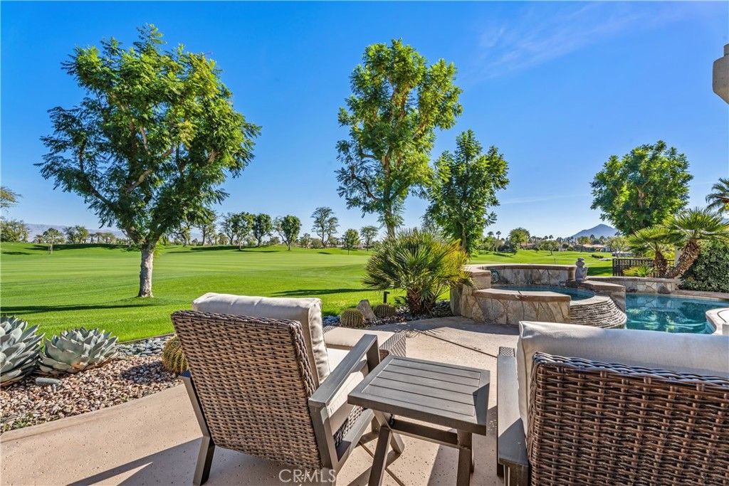 360 Tomahawk, Palm Desert, CA 92211