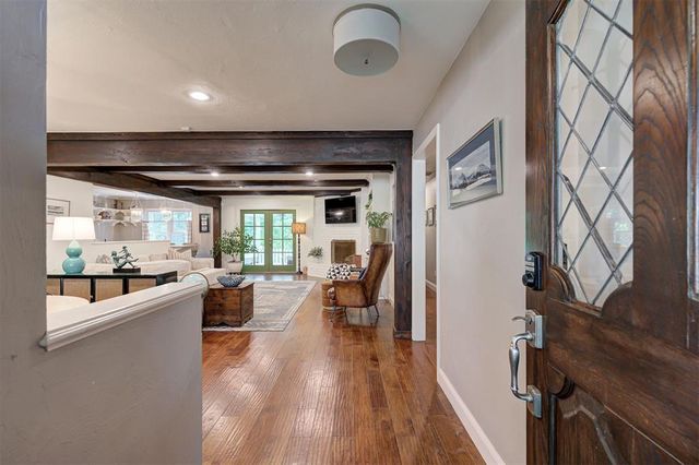 1412 Pine Oak Drive, Edmond, OK 73034