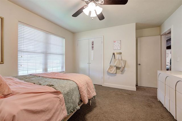 1412 Pine Oak Drive, Edmond, OK 73034