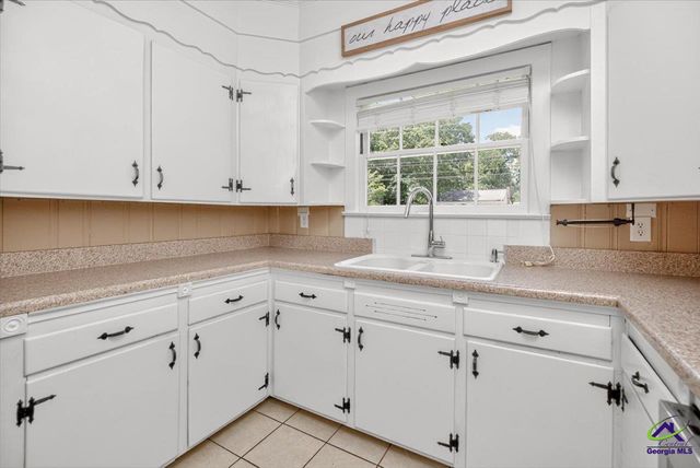 1304 Swift Street, Perry, GA 31069