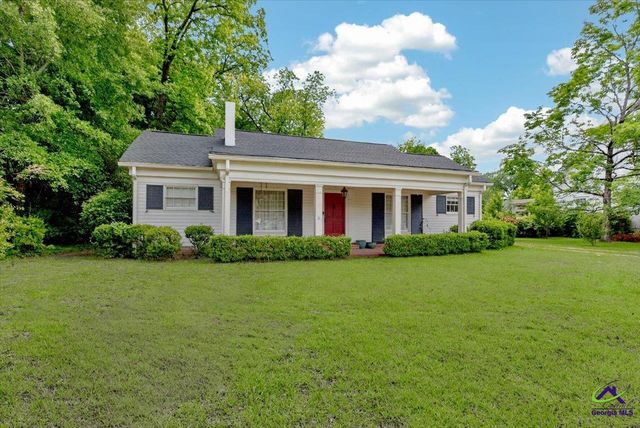 1304 Swift Street, Perry, GA 31069