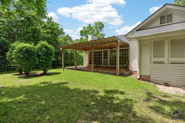 1304 Swift Street, Perry, GA 31069