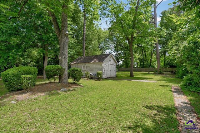 1304 Swift Street, Perry, GA 31069