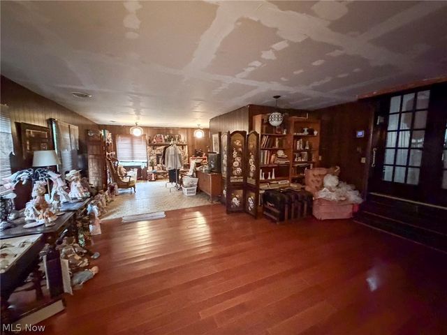 5679 Youngstown Kingsville Road NE, Cortland, OH 44410