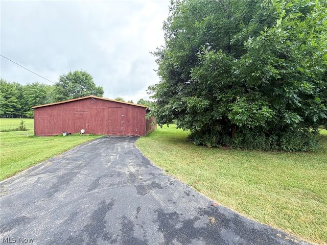 5679 Youngstown Kingsville Road NE, Cortland, OH 44410