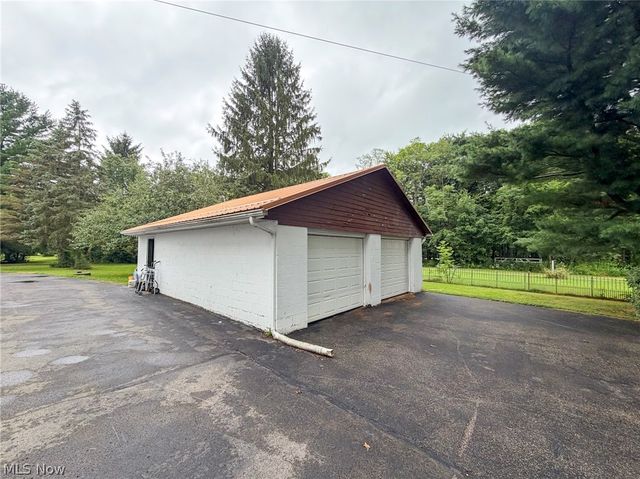 5679 Youngstown Kingsville Road NE, Cortland, OH 44410