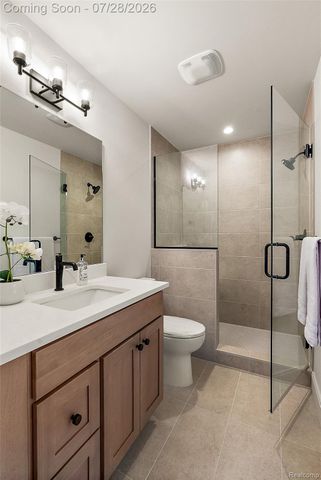 3919 Woodland Avenue, Royal Oak, MI 48073
