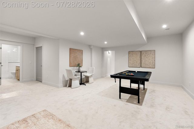 3919 Woodland Avenue, Royal Oak, MI 48073