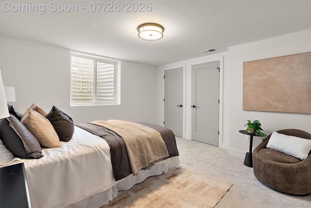 3919 Woodland Avenue, Royal Oak, MI 48073