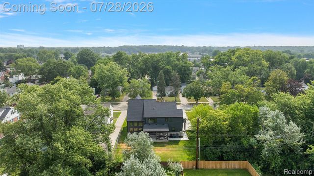 3919 Woodland Avenue, Royal Oak, MI 48073