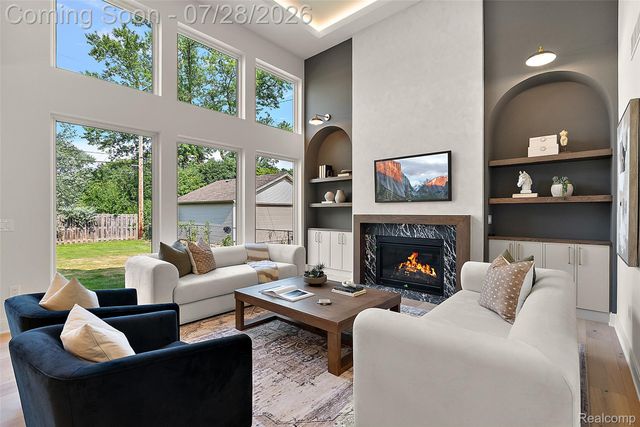 3919 Woodland Avenue, Royal Oak, MI 48073