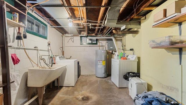 817 Maple Street, Alexandria, MN 56308