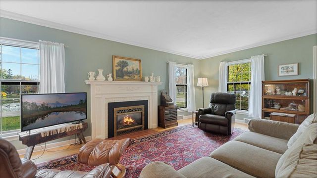 817 Maple Street, Alexandria, MN 56308