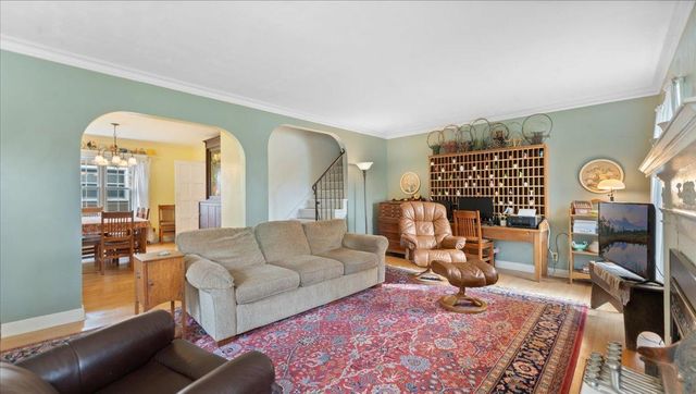 817 Maple Street, Alexandria, MN 56308