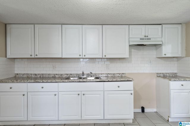 1715 16TH WAY N, Bessemer, AL 35020