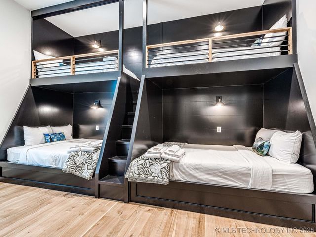 111 Lower Greenway, Carlton Landing, OK 74432