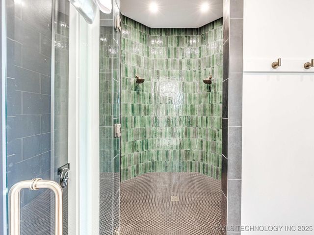 111 Lower Greenway, Carlton Landing, OK 74432