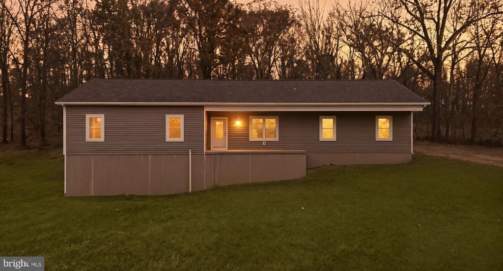 629 PROVIDENCE CHURCH RD, Hedgesville, WV 25427