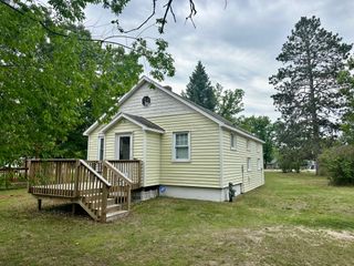 329 Main Street NW, Menahga, MN 56464