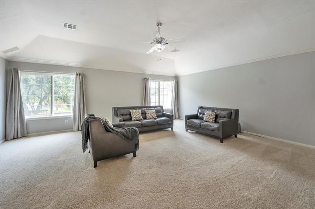 7318 Starbridge Drive, Houston, TX 77095