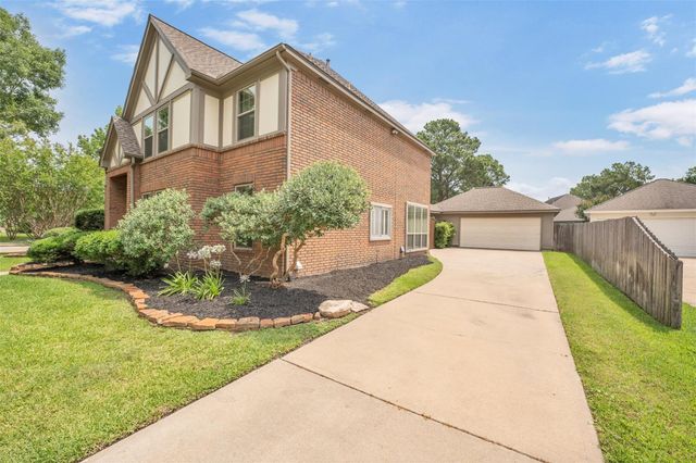 7318 Starbridge Drive, Houston, TX 77095