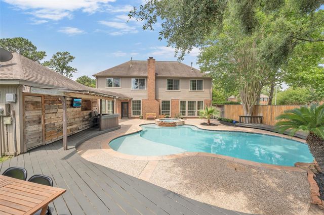 7318 Starbridge Drive, Houston, TX 77095