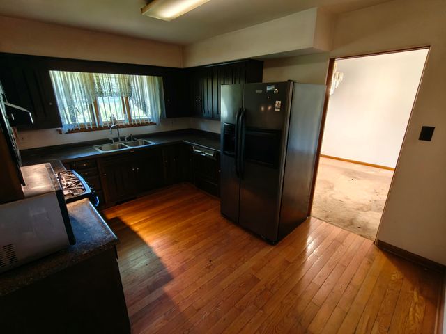 642 E 54th Place, Merrillville, IN 46410