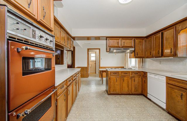 15413 Chichester Lane, Jersey Village, TX 77040