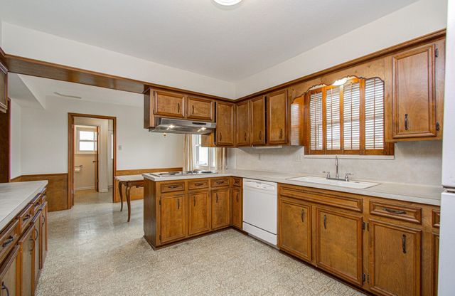 15413 Chichester Lane, Jersey Village, TX 77040