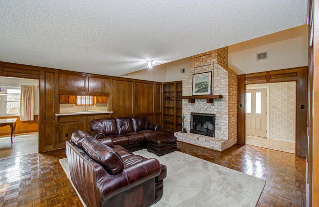 15413 Chichester Lane, Jersey Village, TX 77040