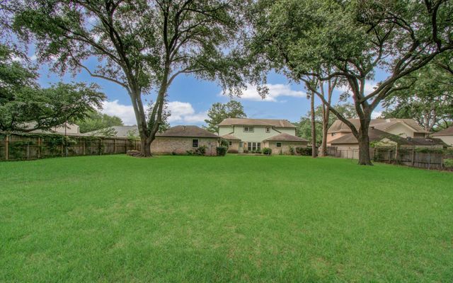 15413 Chichester Lane, Jersey Village, TX 77040