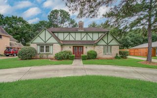 15413 Chichester Lane, Jersey Village, TX 77040