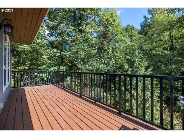 4412 Sw SHATTUCK Rd, Portland, OR 97221