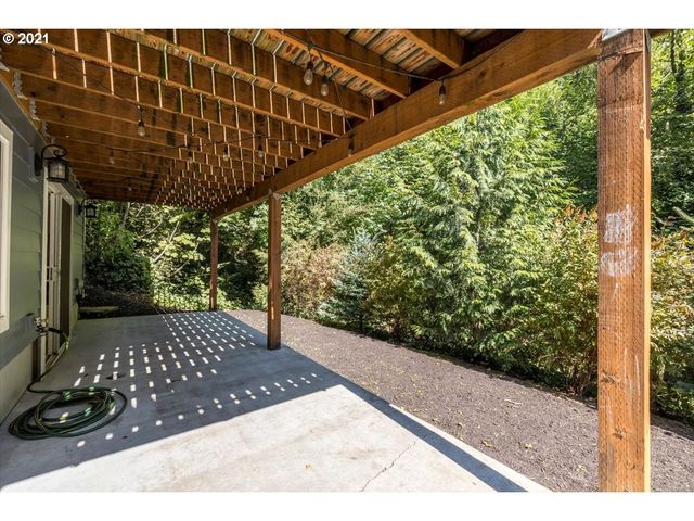 4412 Sw SHATTUCK Rd, Portland, OR 97221