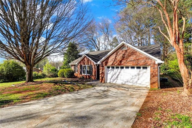 1262 Bailing Drive, Lawrenceville, GA 30043