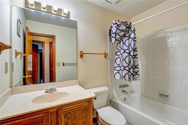 1262 Bailing Drive, Lawrenceville, GA 30043