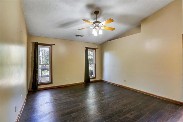 1262 Bailing Drive, Lawrenceville, GA 30043