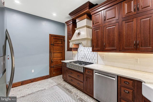 507 S 45TH ST, Philadelphia, PA 19104