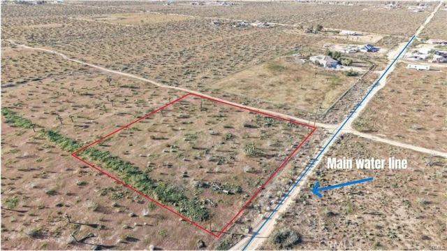 111 Rochester, Phelan, CA 92371