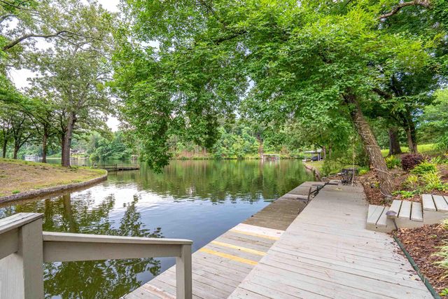1925 Lakeshore Drive, Hot Springs, AR 71913