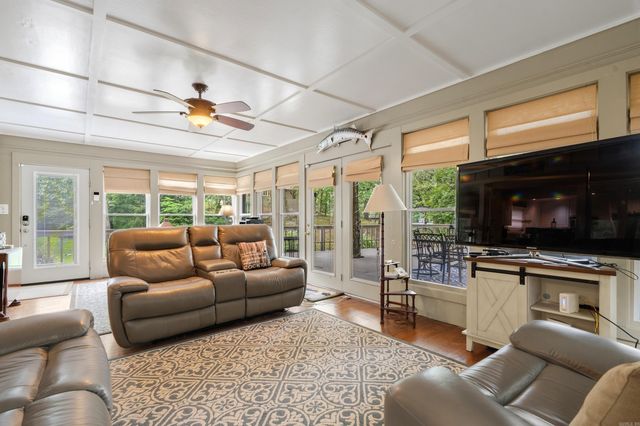 1925 Lakeshore Drive, Hot Springs, AR 71913