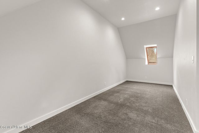 6045 Upper Pack River RD, Sandpoint, ID 83864