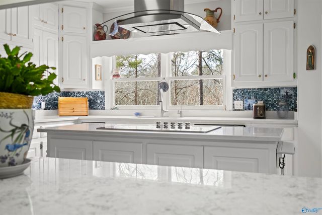 138 Greenbriar Road, Gadsden, AL 35901