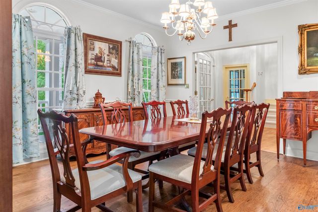 138 Greenbriar Road, Gadsden, AL 35901