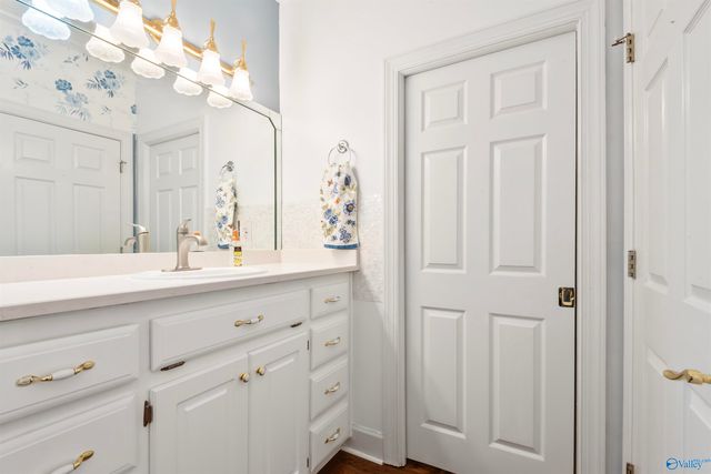 138 Greenbriar Road, Gadsden, AL 35901