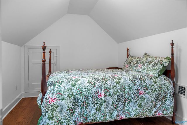 138 Greenbriar Road, Gadsden, AL 35901