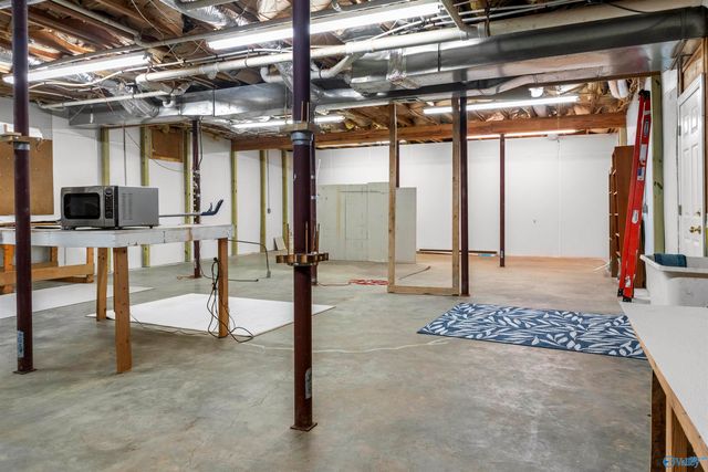 138 Greenbriar Road, Gadsden, AL 35901